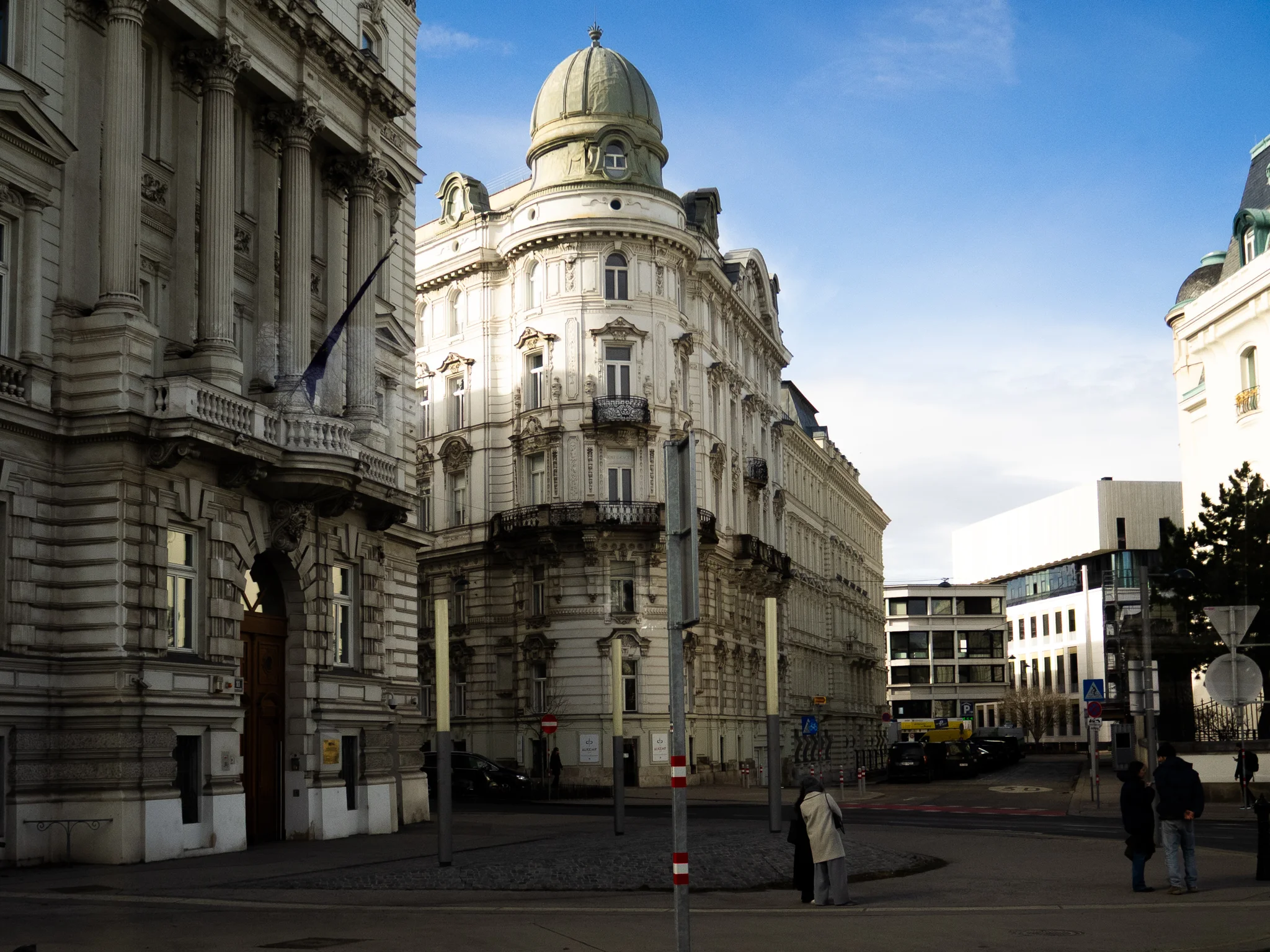 Vienna 16
